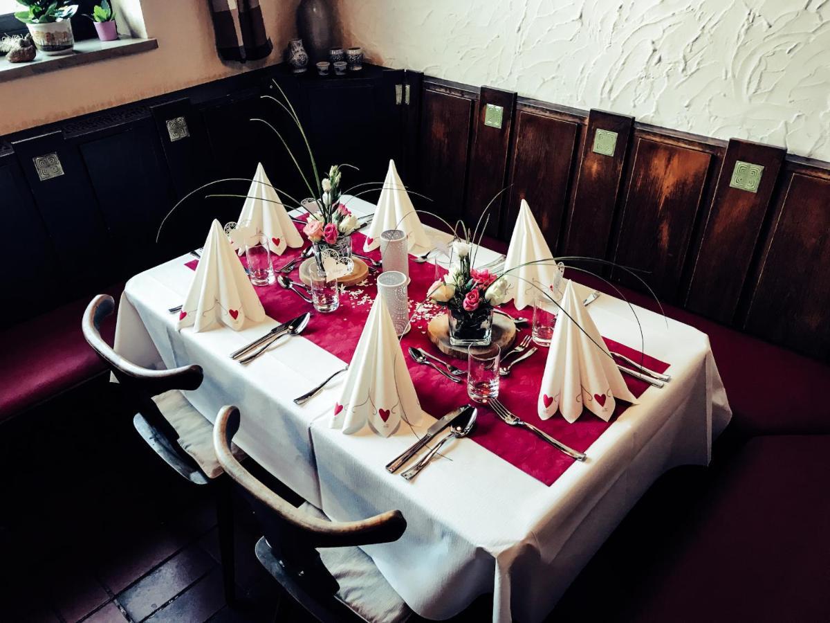 Brunnenhof Randersacker - Das Kleine Hotel Buitenkant foto